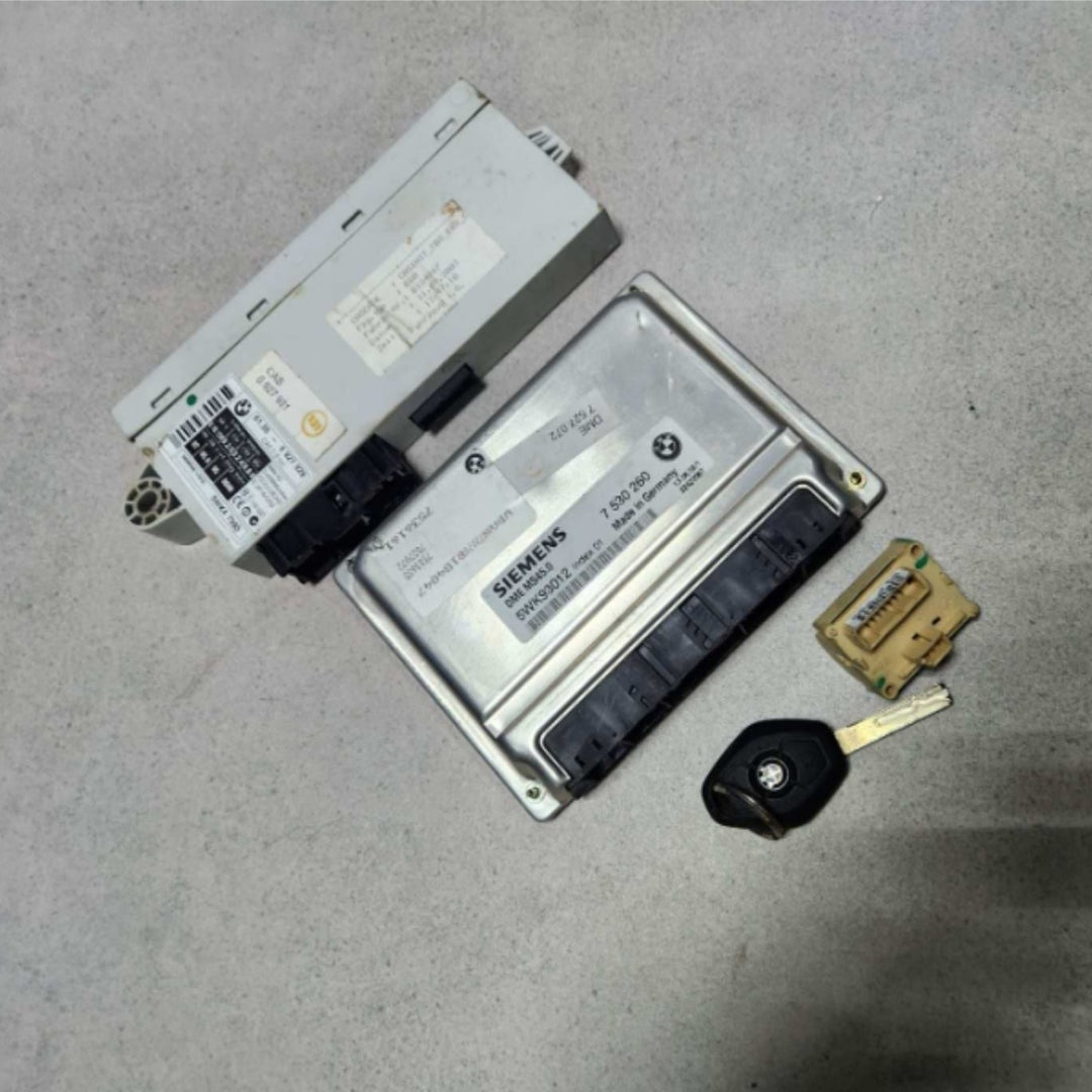 2001-2010 BMW 525i Engine Control Unit 7530260 E65 730 M54 