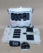 Bild in die Galerieansicht laden, BMW F02 N54 3.0 ENGINE CONTROL UNIT  SET  + KEY - 7598364