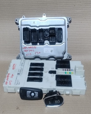 BMW F02 N54 3.0 ENGINE CONTROL UNIT  SET  + KEY - 7598364