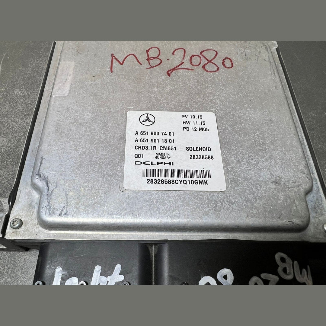 10-15 Mercedes W212 E-Class Engine Control Module Unit ECM ECU A651 9007401 OEM