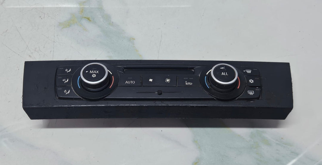 OEM 05-12 BMW E90 3 Series Climate Control Panel 9242410 