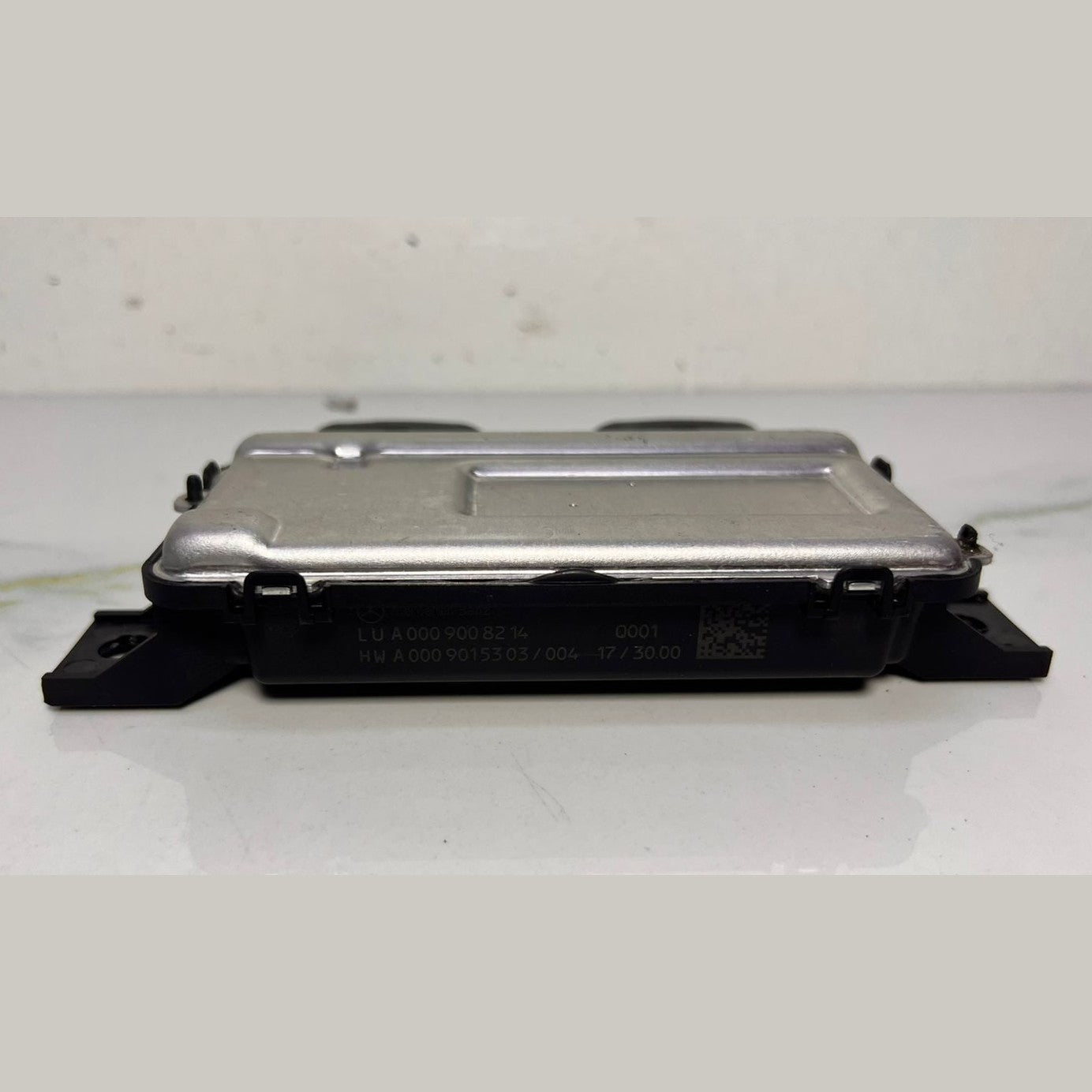 Mercedes-Benz Fuel Pump Driver Module A 000 9008214
