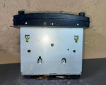 Bild in die Galerieansicht laden, 2003-2006 Mercedes W203 C-Class Radio Audio Head Unit CD Player A203 8272342 OEM