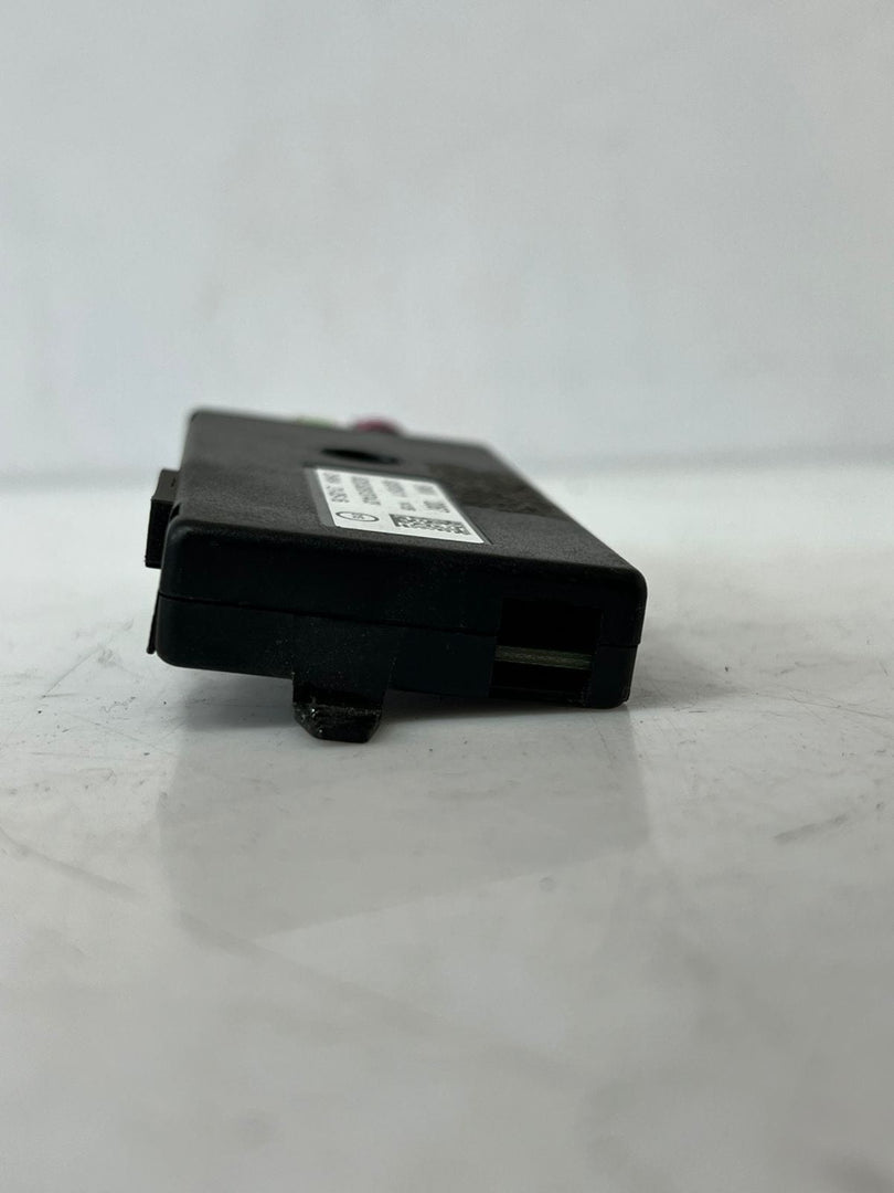 2015-2018 BMW X4 2.0L or 3.0L Diversity Antenna Amplifier 9291374 OEM
