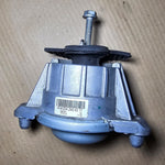 قم بتحميل الصورة إلى عارض الصور، 2008-2012 Mercedes-Benz W204 C-Class Front Left Side Engine Mount A204 2404317