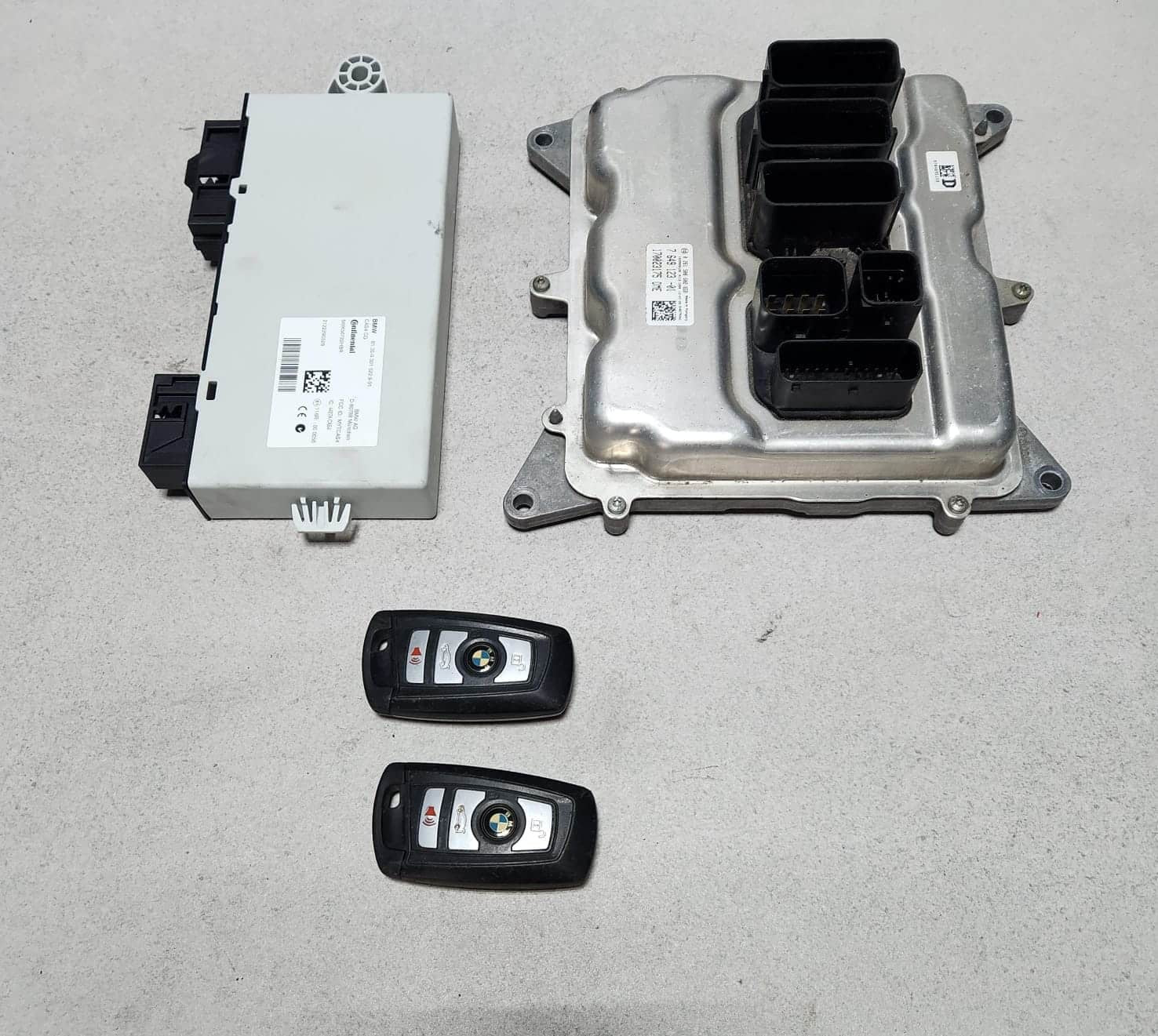 2011-2013 BMW 535i F10 F20 F30 N20 Engine Control Module DME ECU Set 7649123 OEM