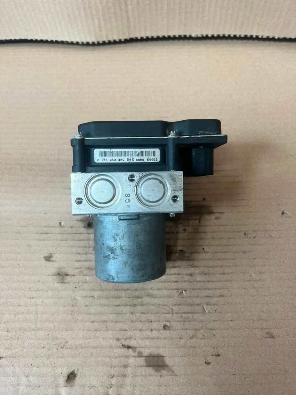 2006 BMW 5 Series E60 E61 650 ABS/DSC Hydraulic Pump Control Unit 6774852-01