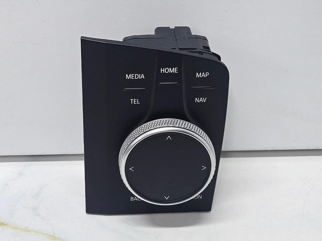 2021-26 BMW M240i M2 G87 Center Console Navigation Idrive Controller 5A371C4