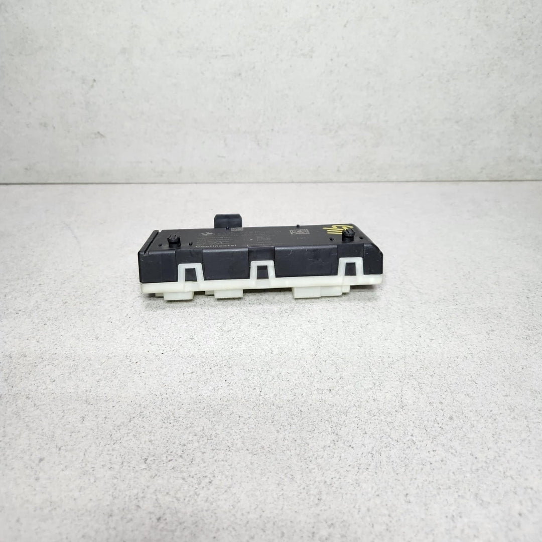 2017-2020 BMW 530i 7 Series G11 G12 Trunk Control Module 7481045 OEM
