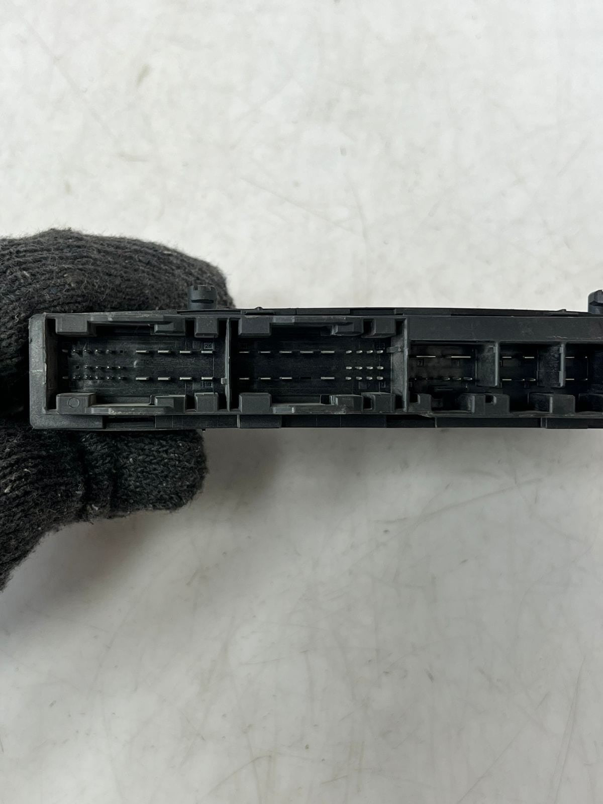 2009-15 BMW 7' 5' 750Li F01 F02 F03 F04 F07 GT Rear Seat Control Module 9280919
