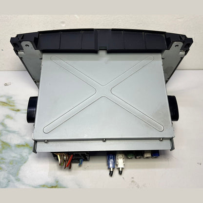 Mercedes-Benz W447 Vito Media Radio Navigation System Head Unit A447 9002919 0EM
