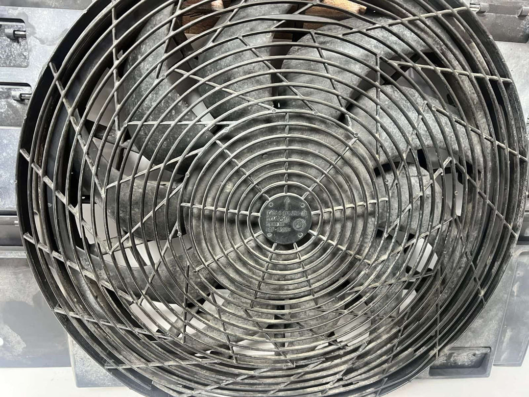 2006 BMW 760i Cooling Fan 6946372 E65 E66 760i 760Li E67 7 SERIES E65 E66