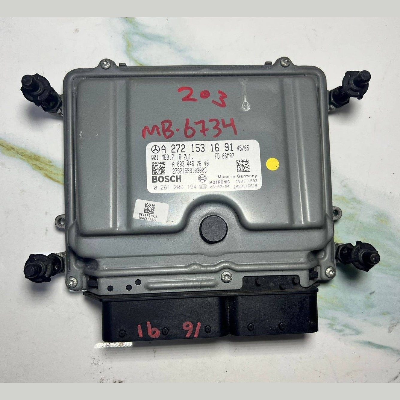 2006-2007 Mercedes-Benz C230 Engine Control Module A2721531691 W203 C-Class