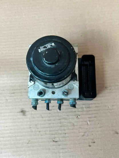 2012 BMW X3 F25 X4 F26 xDrive 20d 2.0 ABS Pump Control Module 6852748 OEM