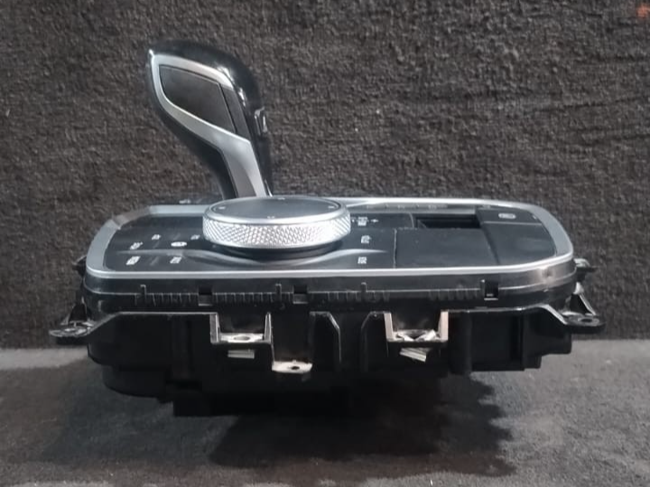BMW 1 SERIES F40 G20 G29 CENTRE CONSOLE GEAR SELECTOR CONTROL PANEL P/N -9433351