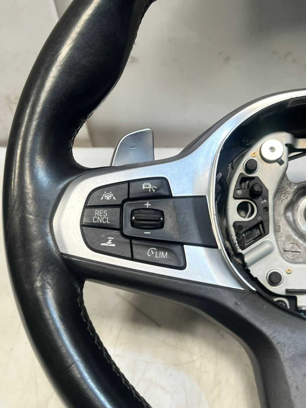 2018 BMW 5 Series G30 530e MSPORT Multifunction Steering Wheel 8071899 OEM