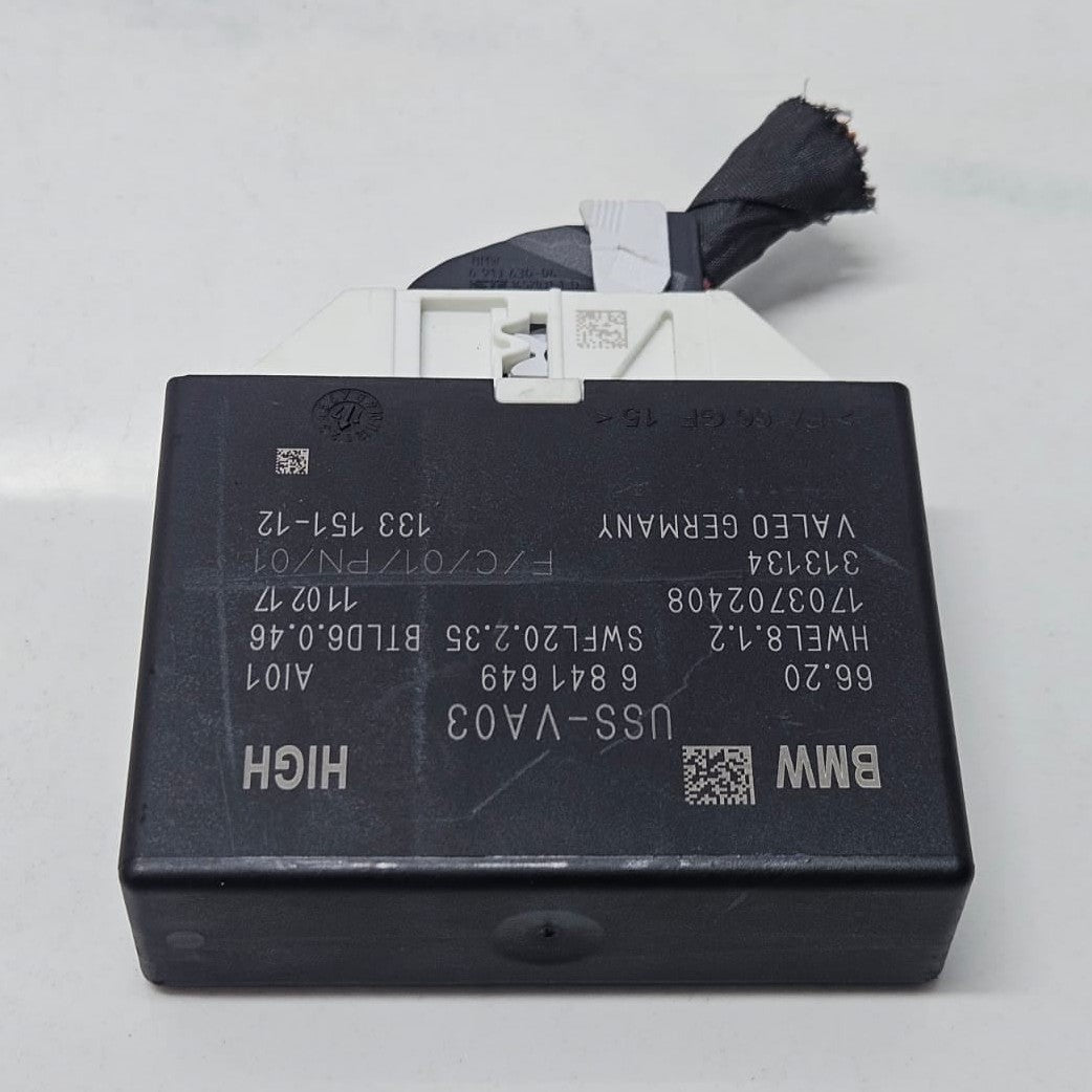 2017-2019 BMW 530i G30 G31 G11 G12 Park Assistant Control Module 6841649 OEM