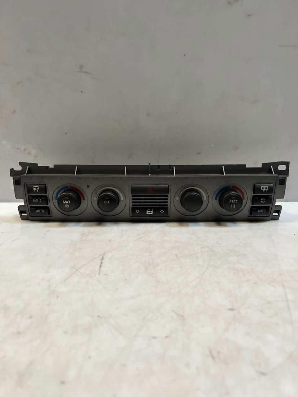 2003 BMW 745i E65 E66 E67 AIR CONDITIONING Climate Control Unit 6932149 OEM