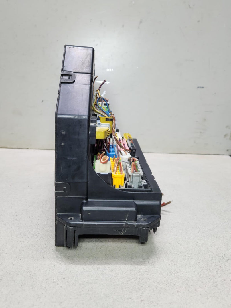 2010-2014 Mercedes CLS550 Sam Module Relay Fuse Box A2129007024 W218 CLS-Class  