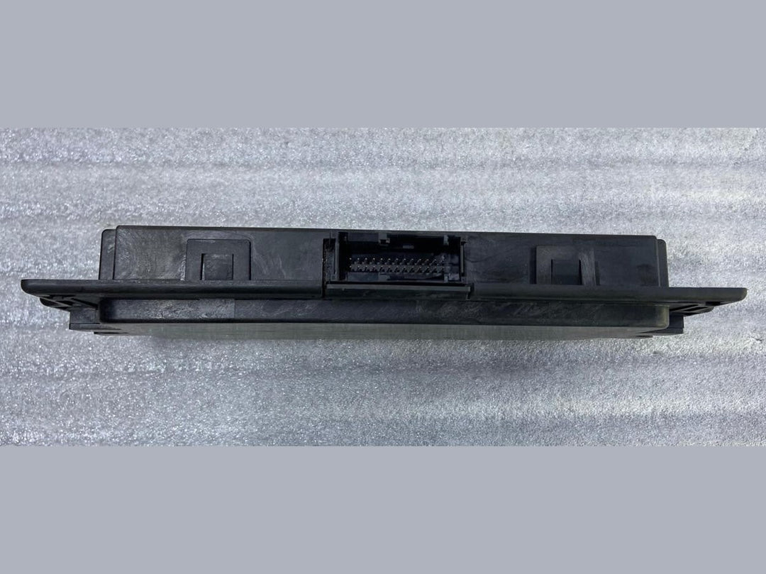 OEM BMW X5 E70 FRM LCM Footwell Lighting Control Module 9224617