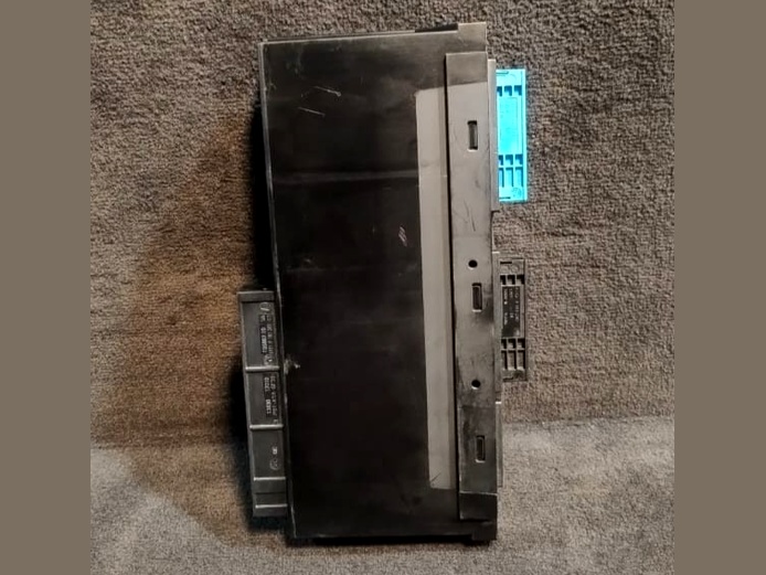 BMW E81 E82 E87 E88 E90 E91 E84 1 3 X1 SERIES ELECTRONICS JUNCTION BOX 9286785