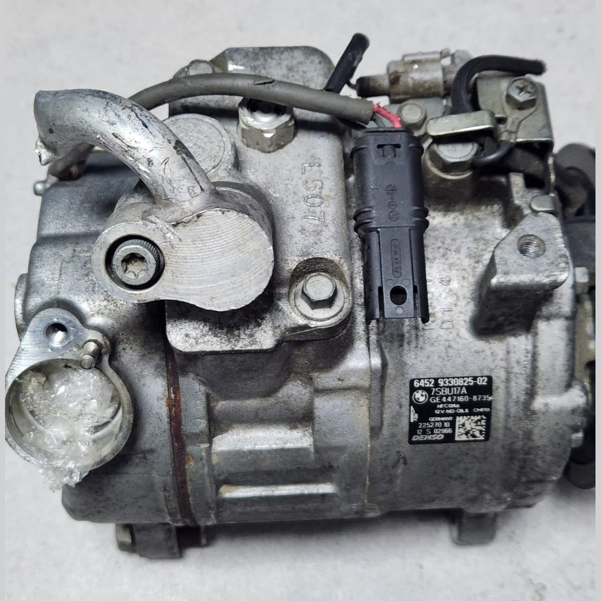 2014-2016 BMW 228i Air Conditioning Compressor 9330825 2 Series F22 F23