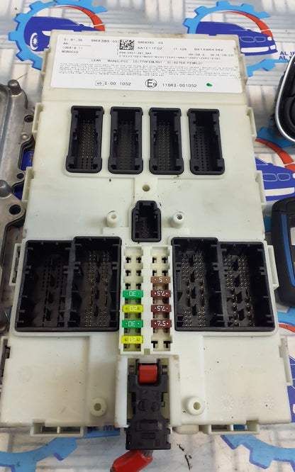 2016 BMW F30 F31 320iX B48  ECU Kit Engine Control DME 8692971 Key FEM Automatic