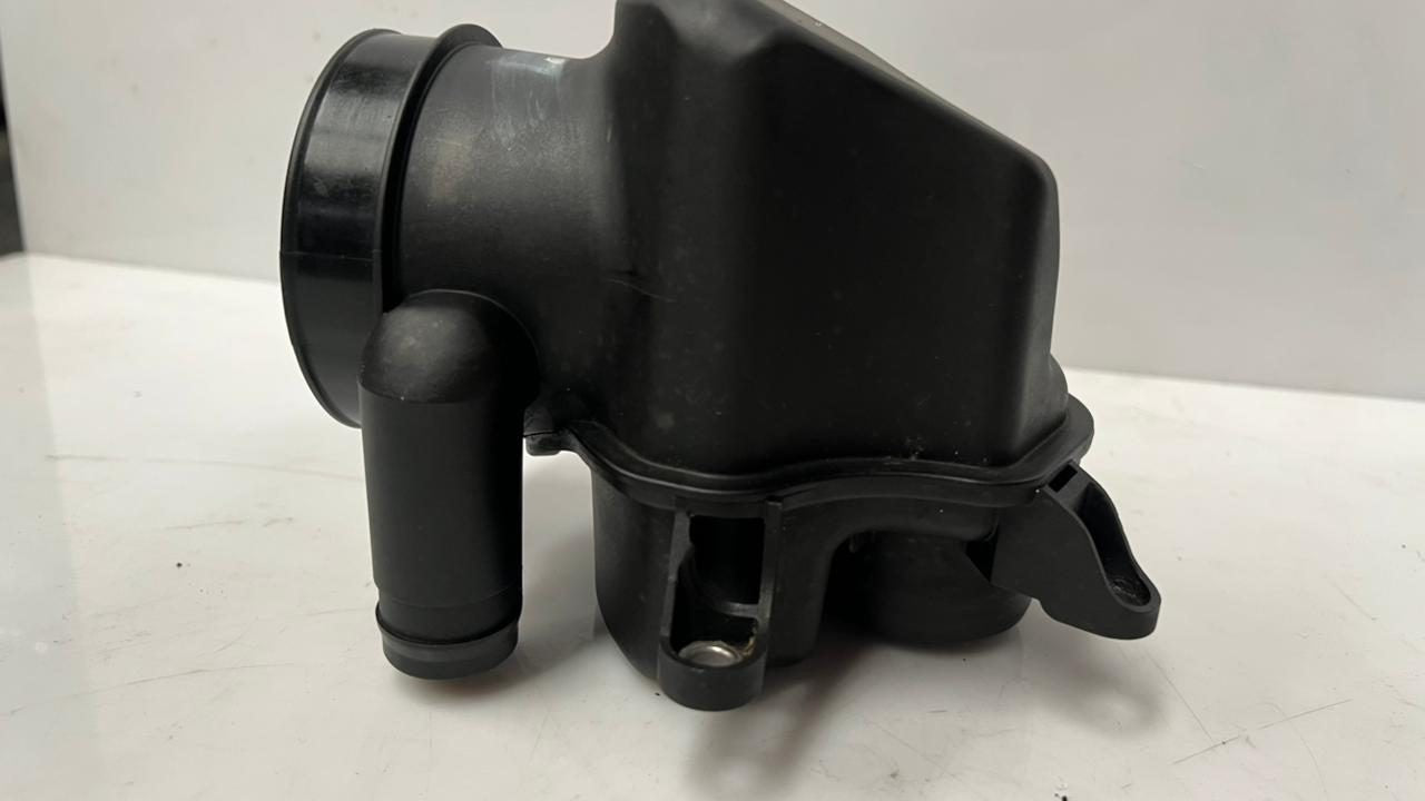 2012-2016 BMW M5 Air Intake Tube OEM left driver side 1371 7843276