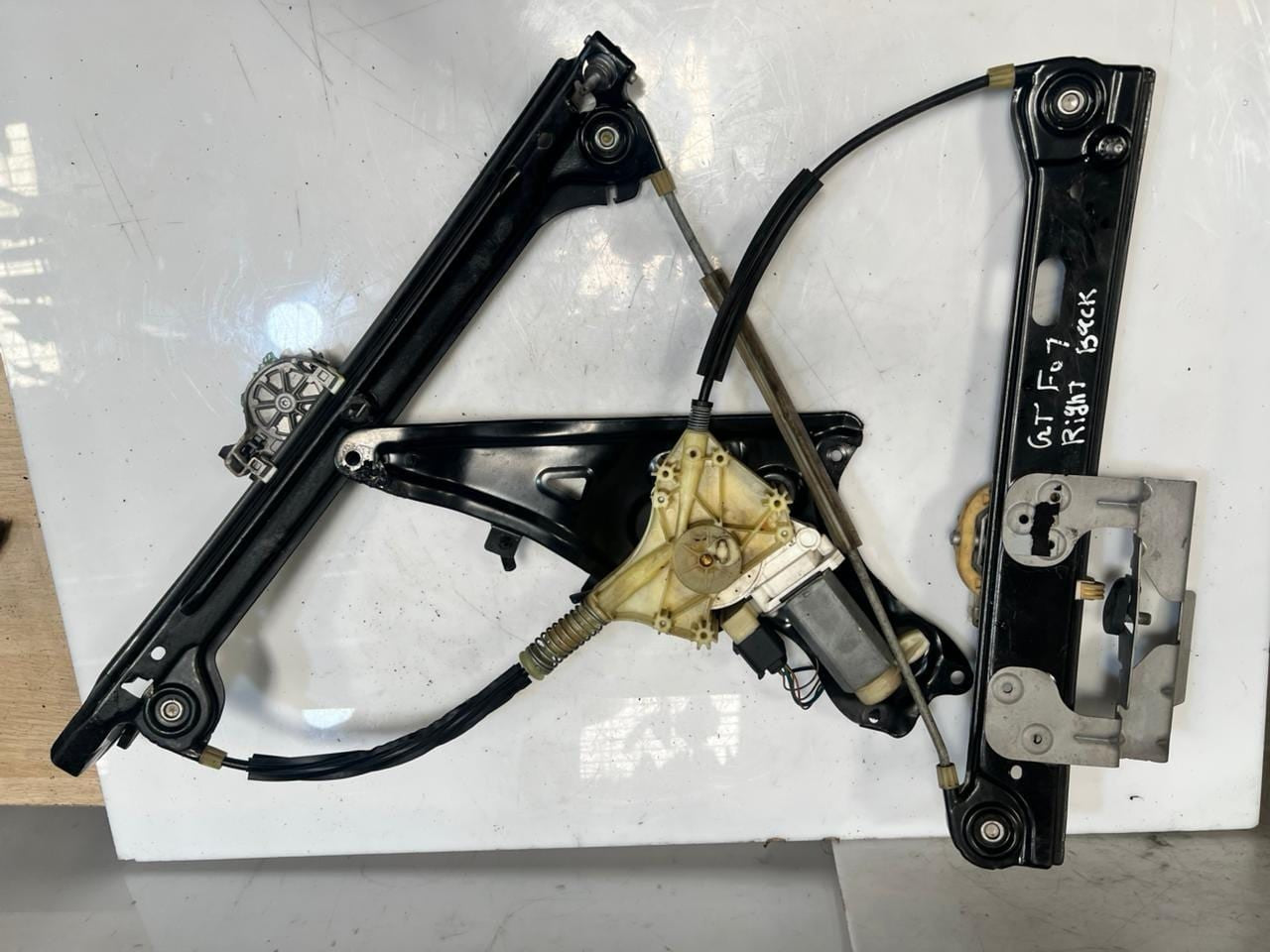 2013-2018 BMW 650i GT F07 6' F06 Rear Right Door Window Regulator 7275400 OEM