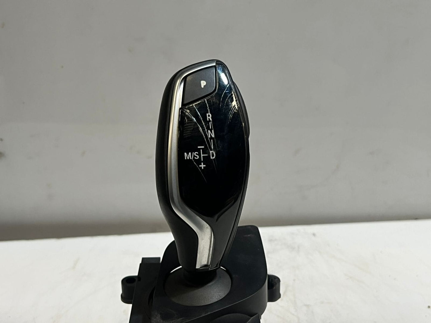 BMW G30 G31 G32 5 Series Automatic Gear Selector SWITCH KNOB 6825826 RHD OEM