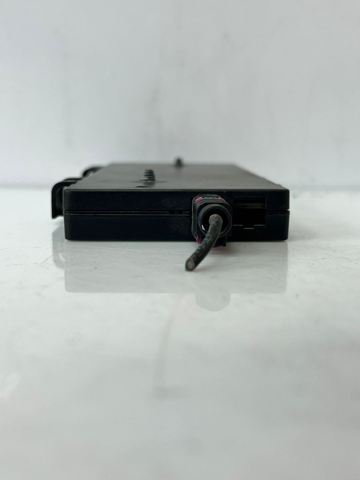 2012-2015 BMW X1 E84 Antenna Amplifier Diversity 9168334 OEM