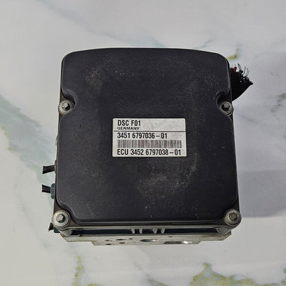 OEM BMW F02 F07 ABS Anti Lock Pump Brake Module 6797036, 6797038