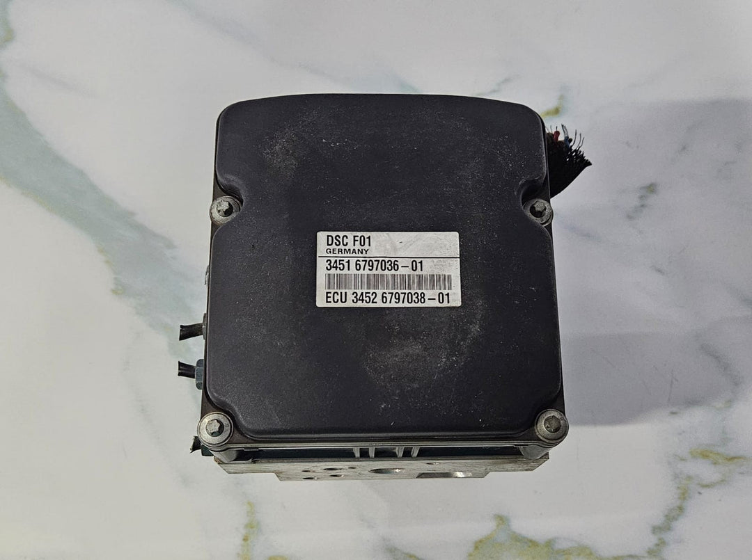 OEM BMW F02 F07 ABS Anti Lock Pump Brake Module 6797036, 6797038