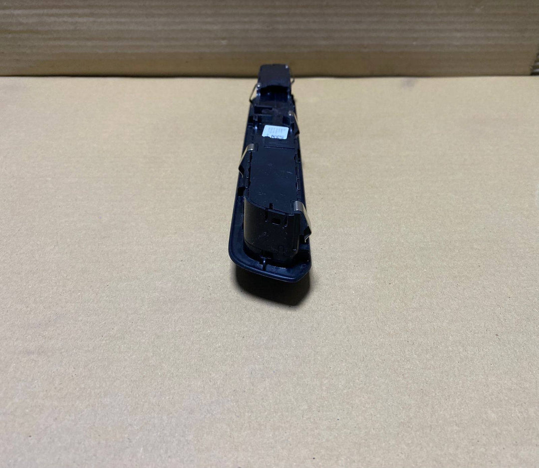 2019-2021 BMW 330i Audio Operating Unit 7949454 G20 G30 G42 G80 M3 G22 G26 G82 M