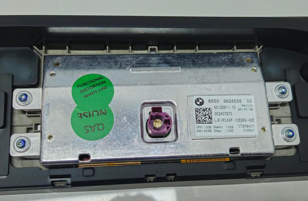 9826556-2021 BMW G26 RHD Central Information Display OEM