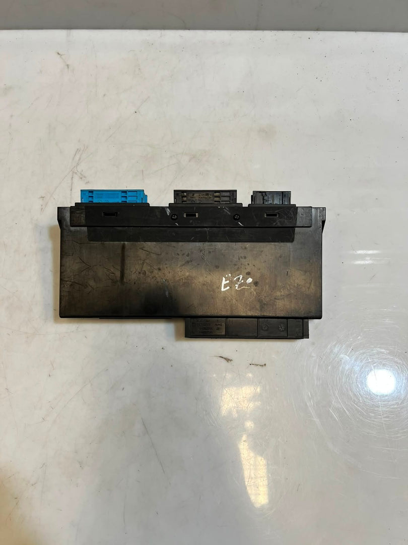 2012-2013 BMW X5 E70 Electronic Junction FUSE Box BCM 9262710 OEM