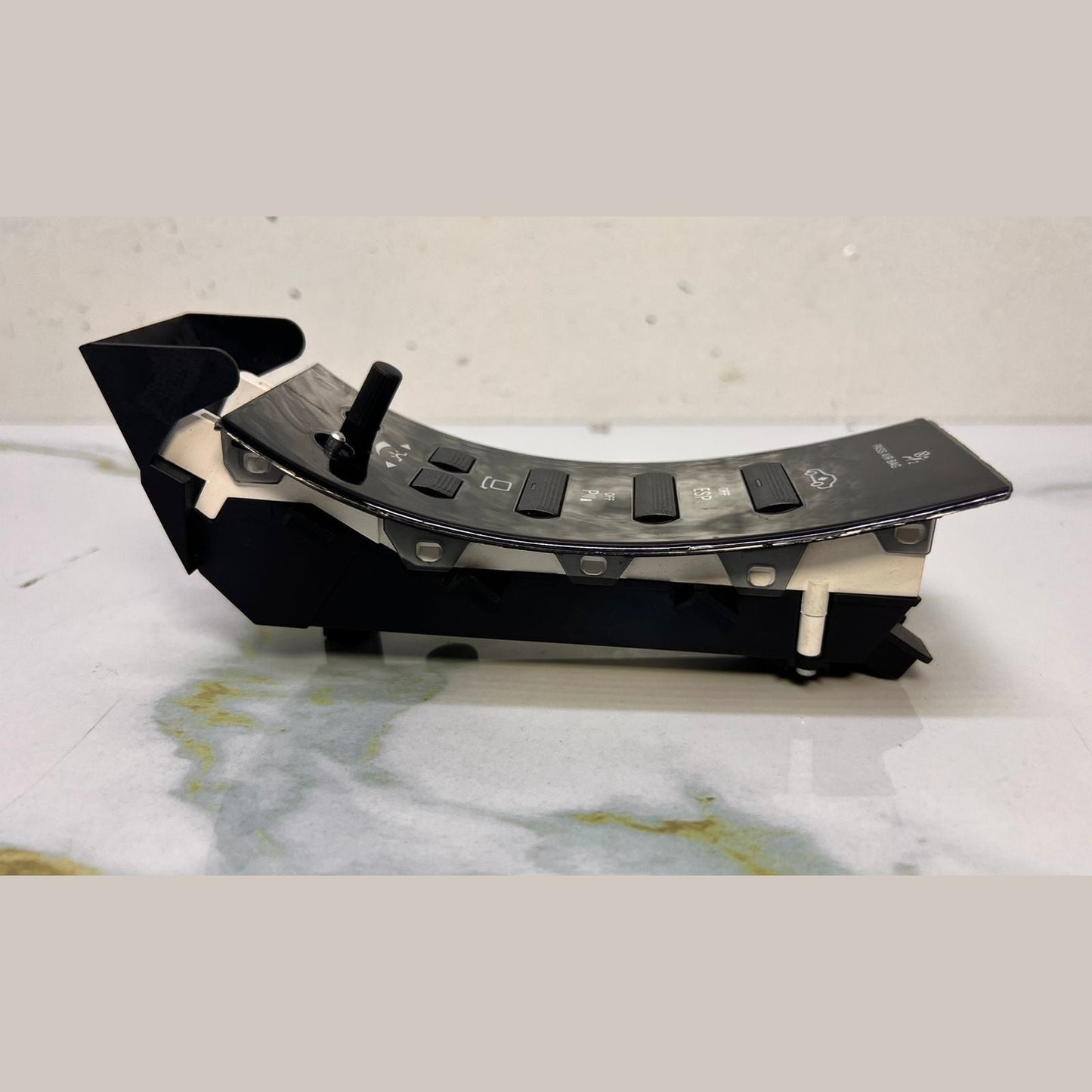 2007-2009 Mercedes-Benz S550 Switch Strip A 221 870 15 58 S-Class W221