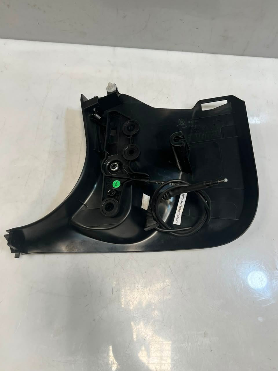 2012-2018 BMW 320i 3 Series F30 F31 F36 M3 F80 Footwell Trim Panel 722196R OEM