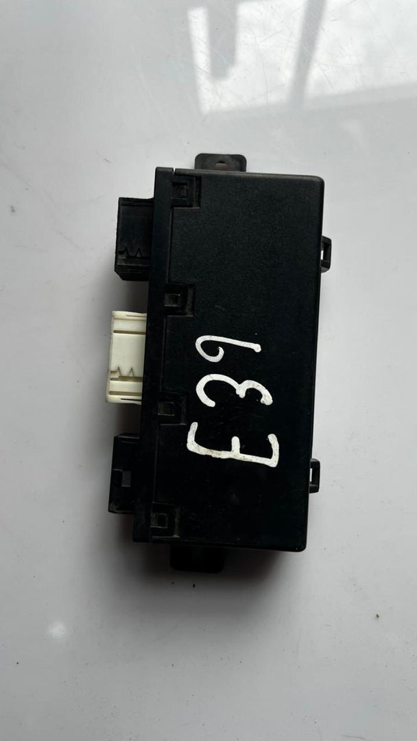 2001-2003 BMW 530i Side View Mirror Control Module 6904255 E39 5 Series 