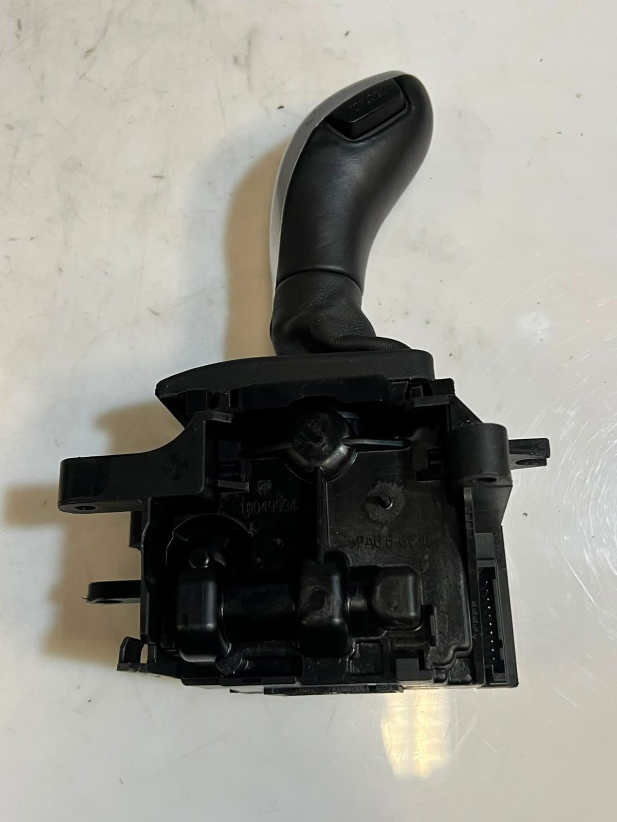 BMW 5 6 Series F10 F11 F12 F13 Automatic Gear Selector Switch 9260975 OEM