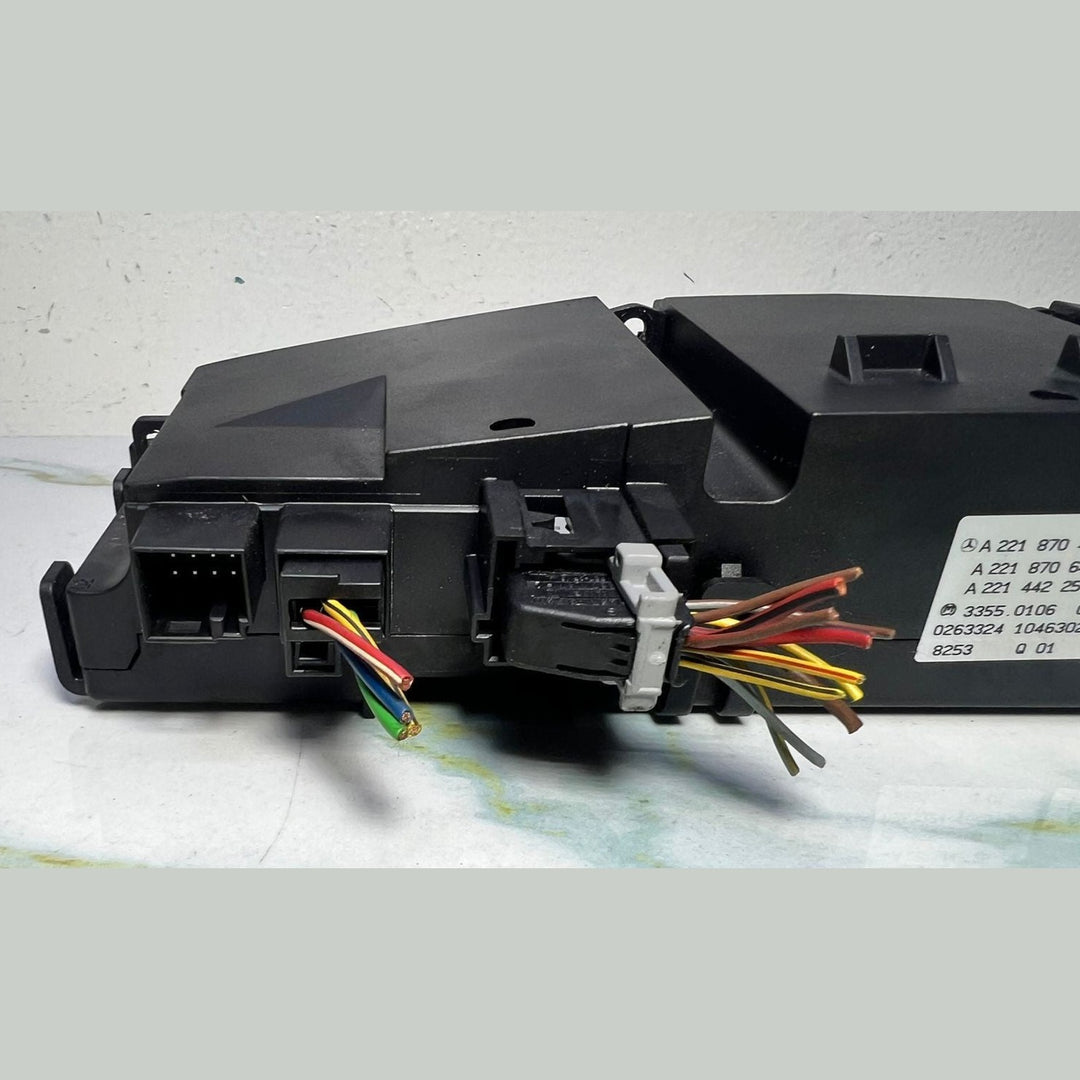 07–13 Mercedes Benz W221 S-Class AC Heater Climate Control Switch A221 8704358