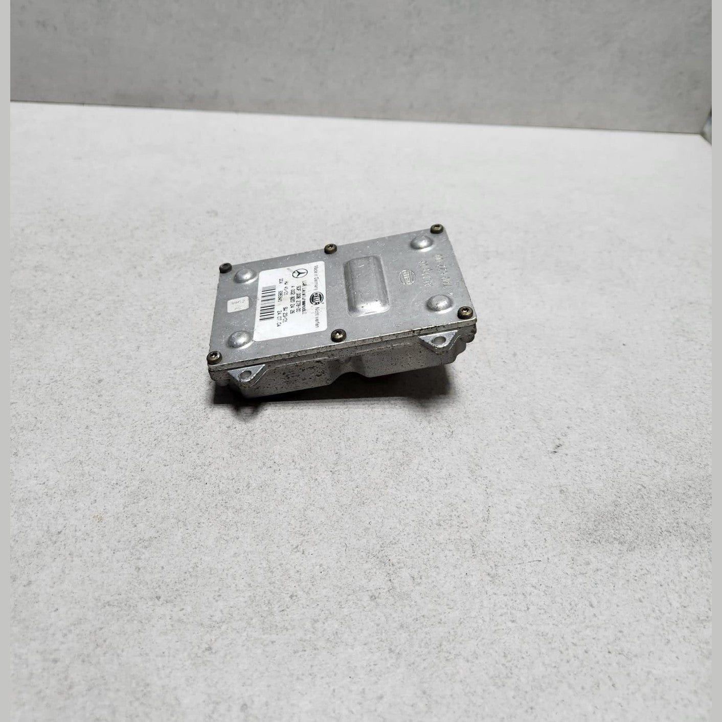 2005 Mercedes-Benz SLK350 HID Xenon Headlight Ballast Control A0028202426