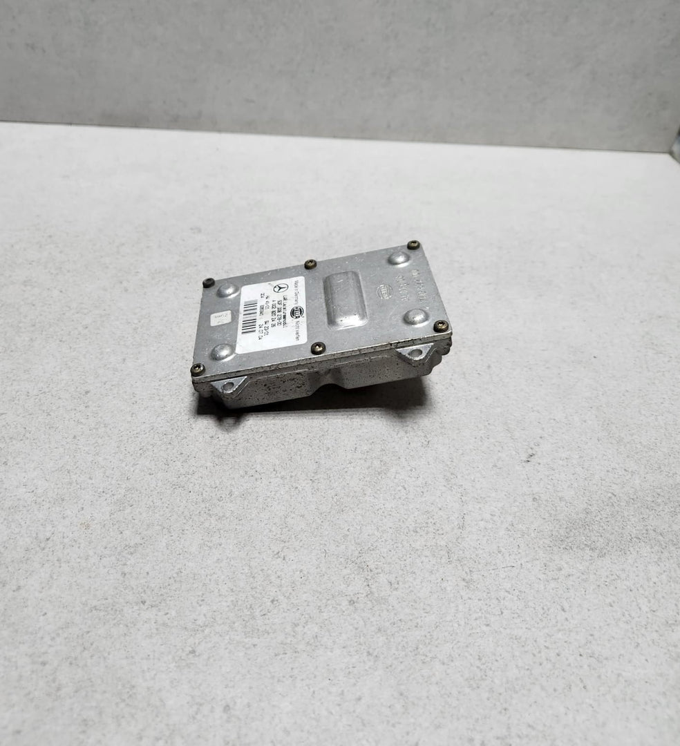 2005 Mercedes-Benz SLK350 HID Xenon Headlight Ballast Control A0028202426