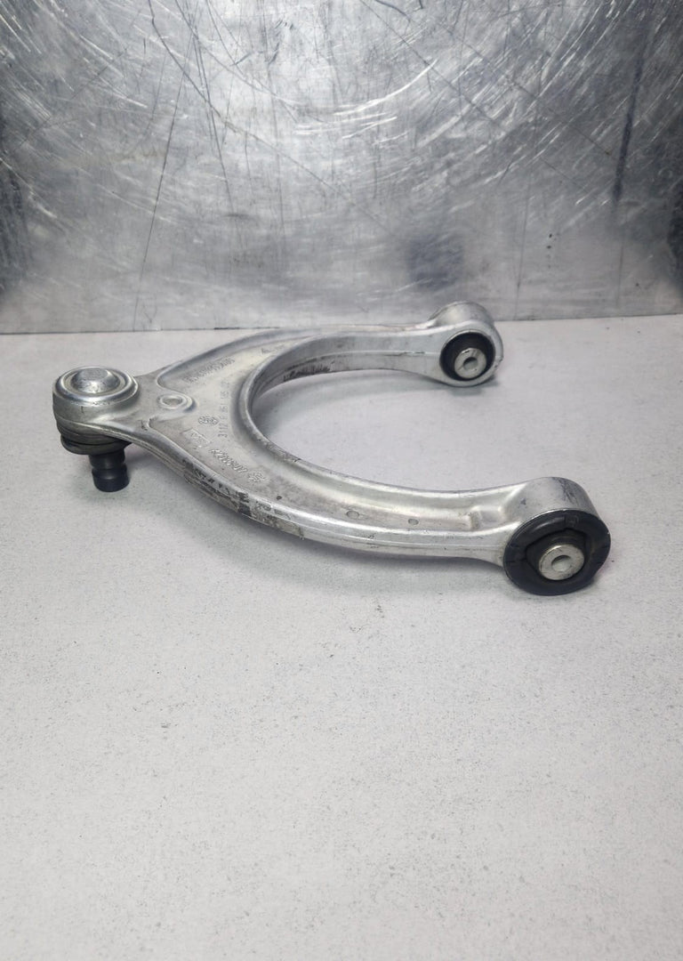 2018 BMW 540i Front Upper Control Arm 686118502 5 Series G30 G31
