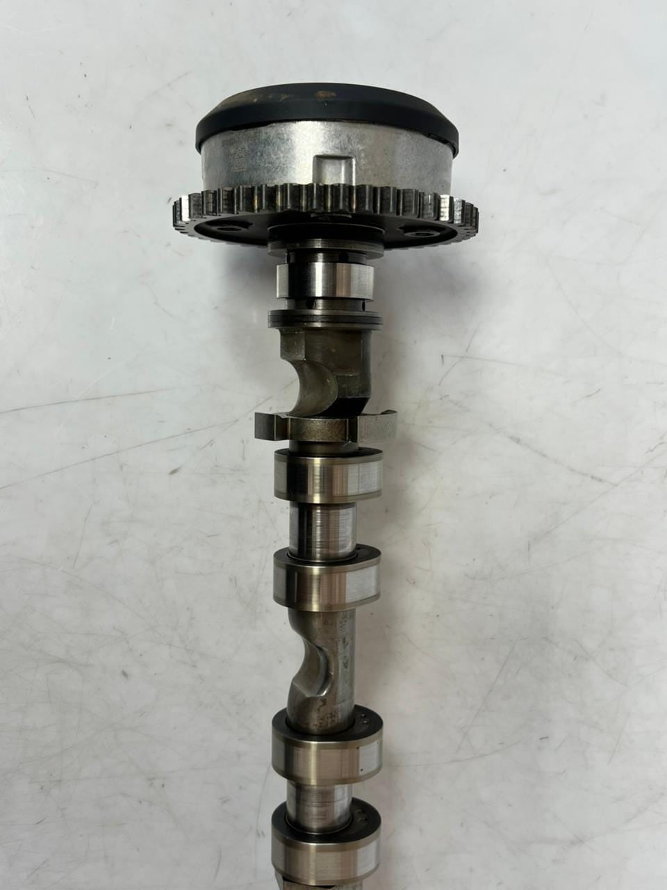 2013-2018 BMW M6 F10 F12 F13 550i 650i M5 N63 S63 Intake Camshaft 7604875 OEM