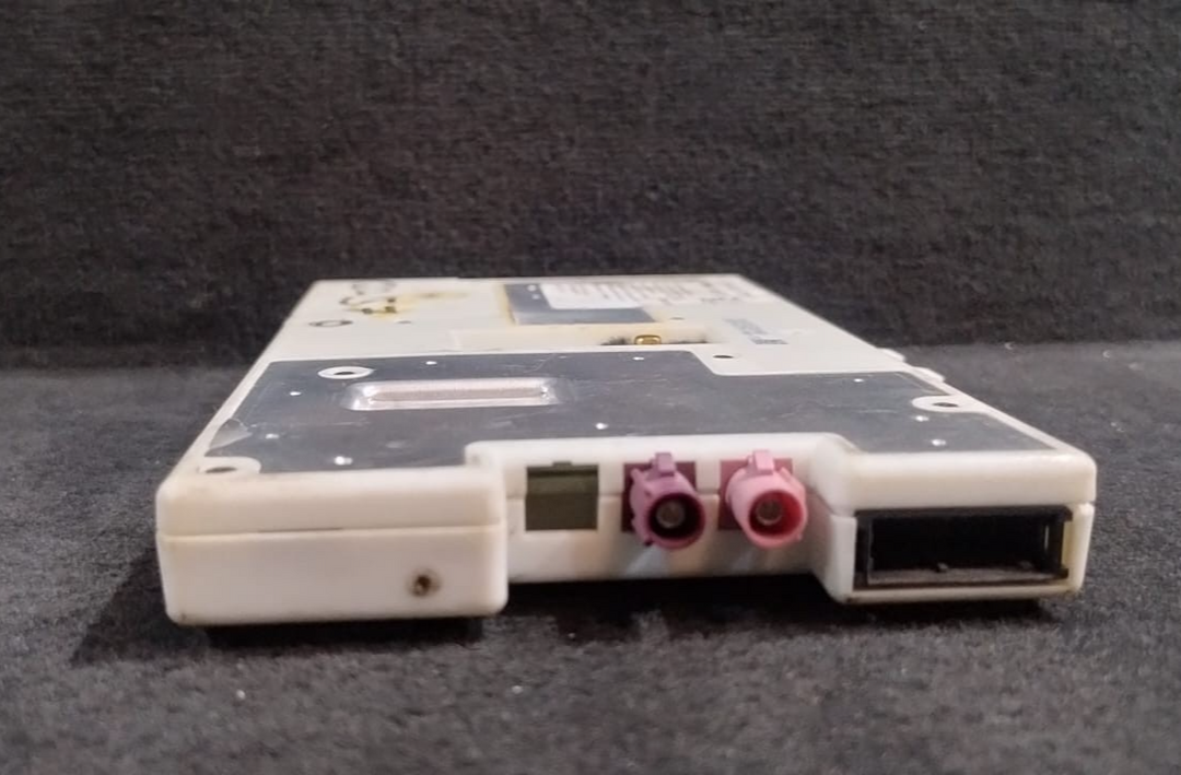 BMW G11 G12 G30 G31 TELEMATICS COMMUNICATION CONTROL MODULE / TCU P/N 6820720