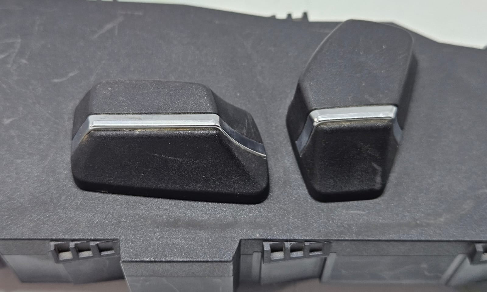BMW F10 F11 F07 GT Front left side Seat Control Switch 9163256 OEM