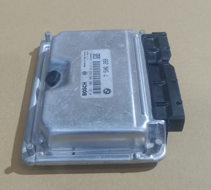 BMW 7 SERIES E65 E66 760i 760Li ENGINE CONTROL UNIT ECU ONLY  - 7506280