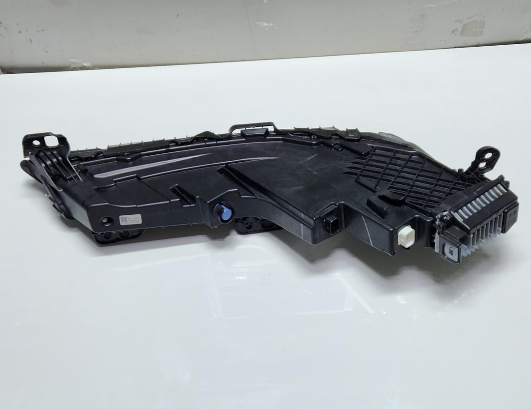 2023-2024 BMW 7 Series Left Headlight CRYSTAL 9879935 7 Series G70 OEM