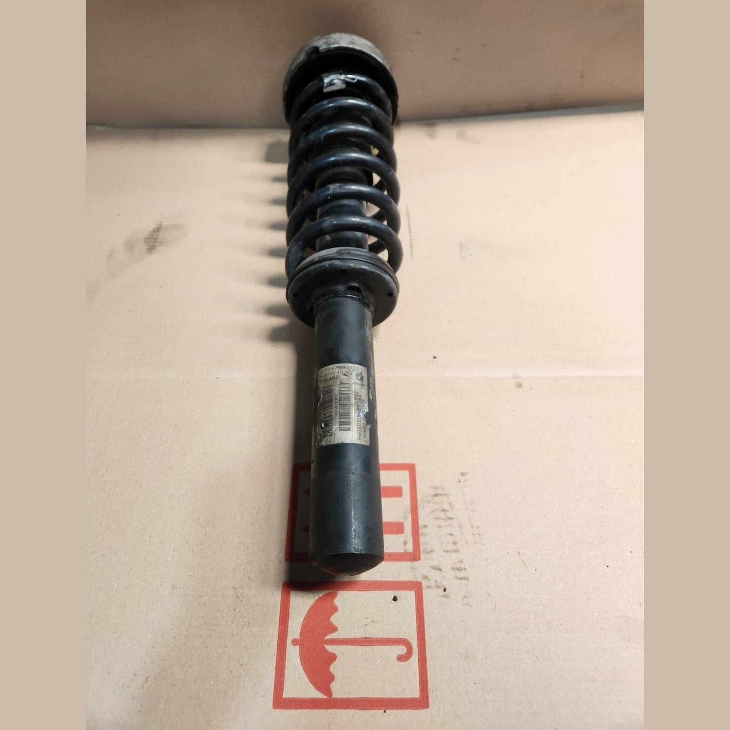 2007-2013 BMW X5 Front Shock Absorber With Coil Spring 6781917 X5 E70 
